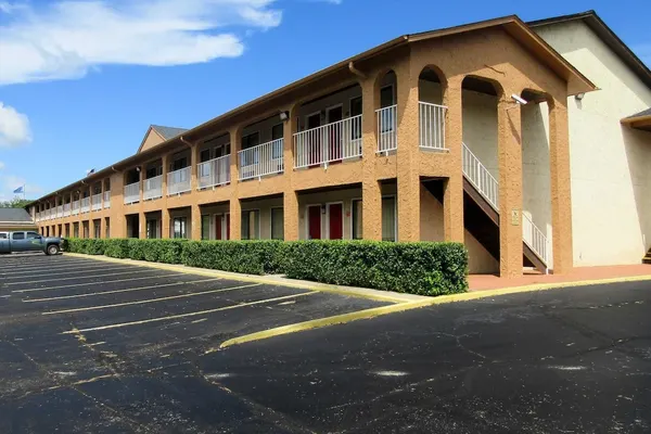 Photo 1 - Quality Inn Glenpool - Tulsa