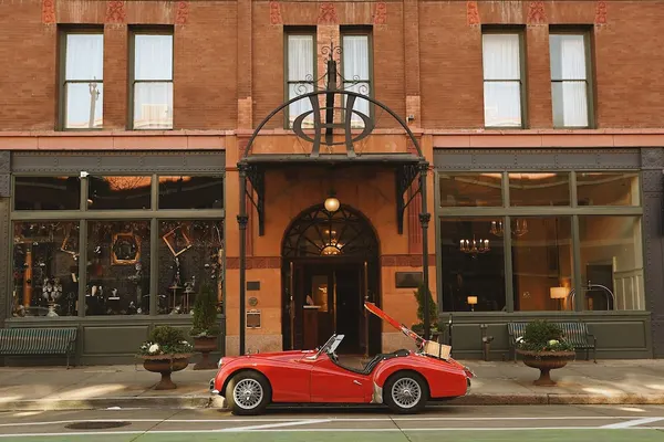 Photo 1 - The Oxford Hotel