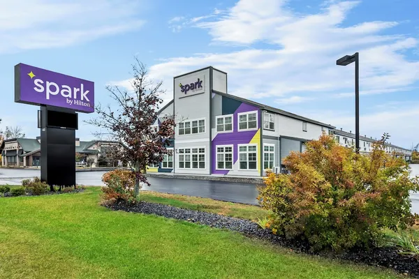 Photo 1 - Spark by Hilton Portland Airport Maine Mall