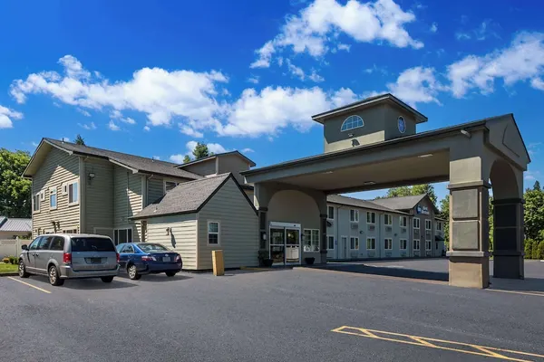 Photo 1 - Best Western Cottage Grove Inn