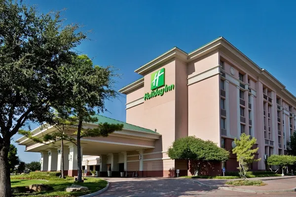 Photo 1 - Holiday Inn Dallas-Richardson