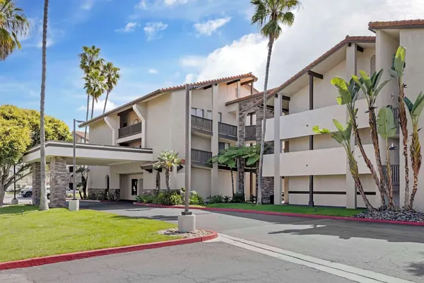 Photo 1 - Best Western Carlsbad by the Sea