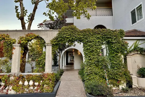 Photo 1 - Dry Creek Inn MOD Collection by Sonesta