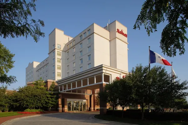 Photo 1 - West Des Moines Marriott