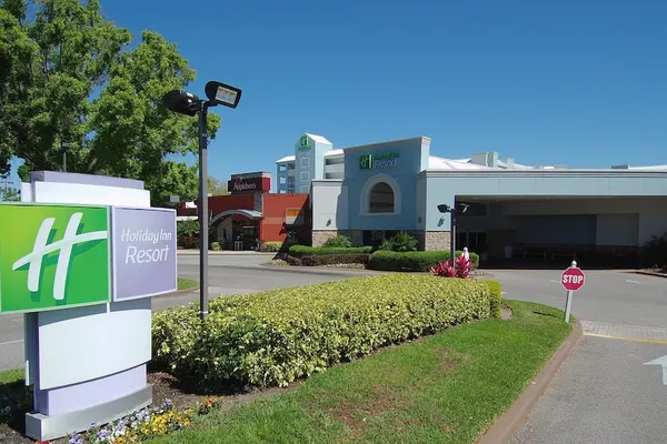 Photo 1 - Holiday Inn Resort Orlando - Lake Buena Vista by IHG