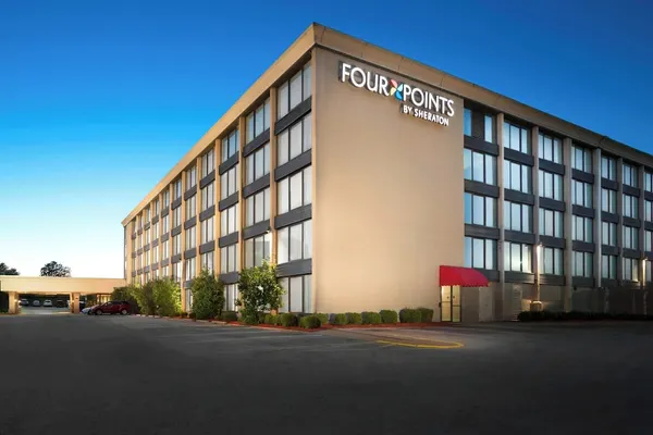 Photo 1 - Four Points by Sheraton Kansas City Airport