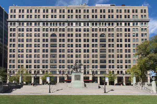 Photo 1 - Hotel Du Pont