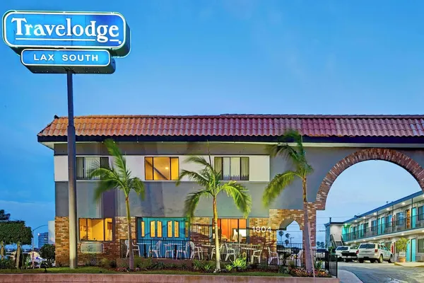 Photo 1 - Travelodge by Wyndham LAX