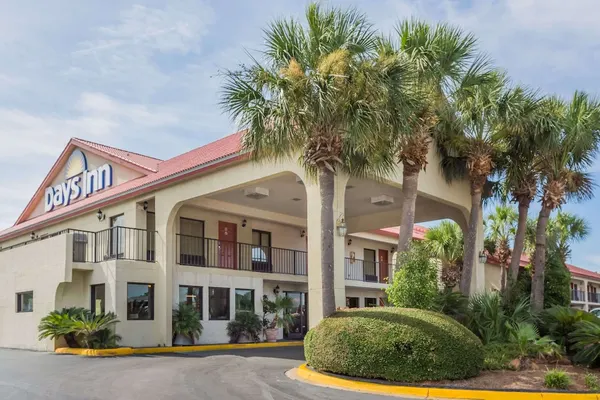 Photo 1 - Days Inn by Wyndham Destin