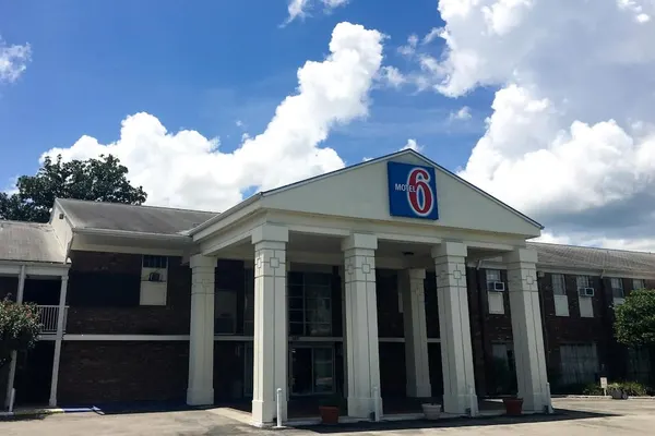 Photo 1 - Motel 6 Ocala, FL - Conference Center