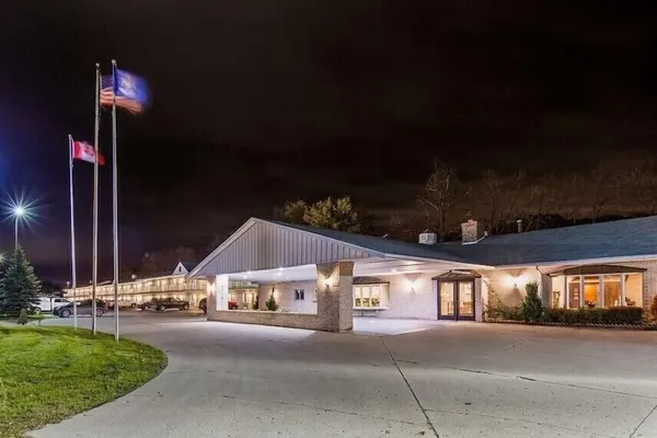 Photo 1 - Days Inn by Wyndham Whitmore Lake/Ann Arbor/Brighton