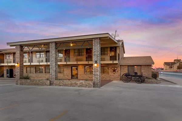 Photo 1 - Best Western Caprock Inn