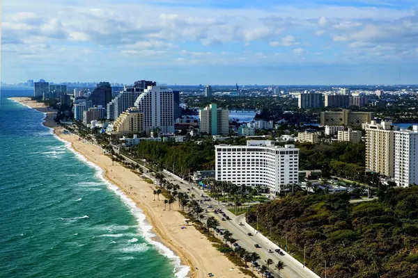 Photo 1 - Sonesta Fort Lauderdale Beach