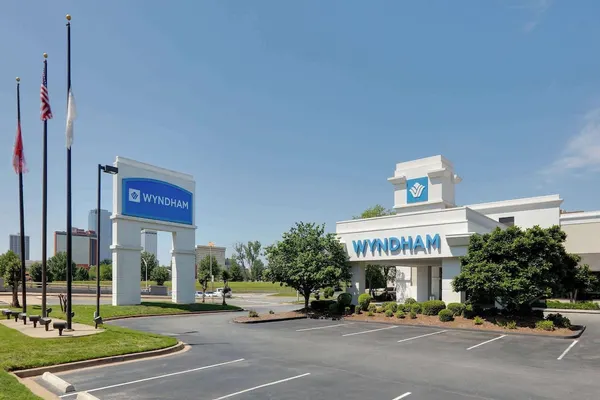 Photo 1 - Wyndham Riverfront Little Rock