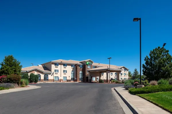 Photo 1 - Holiday Inn Express Farmington - Bloomfield, an IHG Hotel