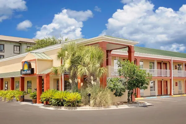 Photo 1 - Days Inn by Wyndham Fort Walton Beach