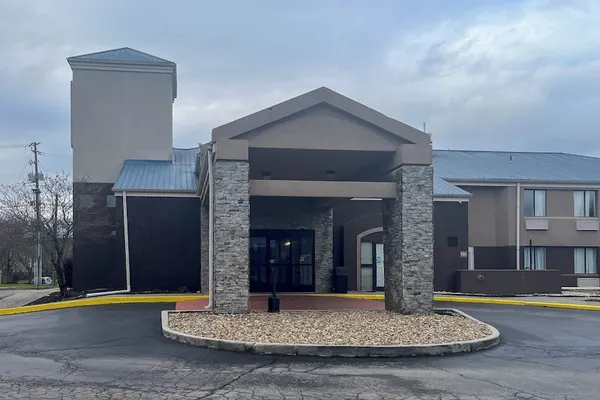 Photo 1 - Studio 6 Suites – Knoxville, TN