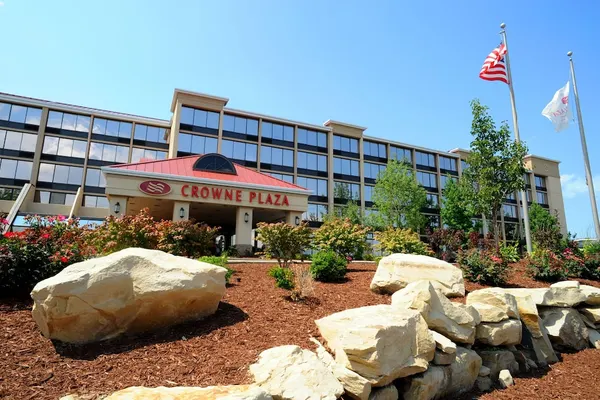 Photo 1 - Crowne Plaza Cleveland Airport by IHG