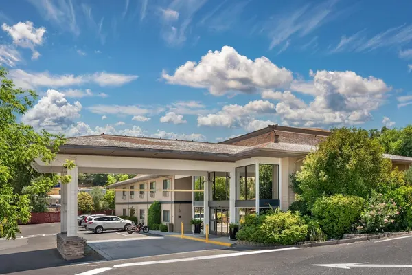 Photo 1 - Best Western Plus Sonora Oaks Hotel & Conference Center