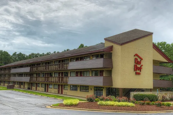 Photo 1 - Red Roof Inn Chapel Hill - UNC