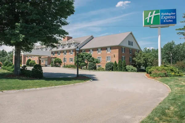 Photo 1 - Holiday Inn Express & Suites Merrimack by IHG