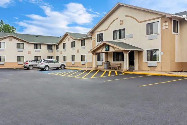 Photo 1 - Quality Inn & Suites Howe - Sturgis