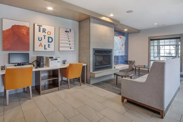 Photo 1 - Holiday Inn Express Portland East - Troutdale by IHG