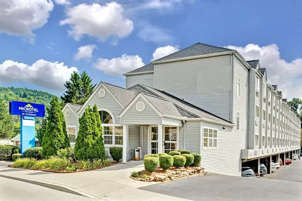 Photo 1 - Microtel Inn & Suites by Wyndham Gatlinburg