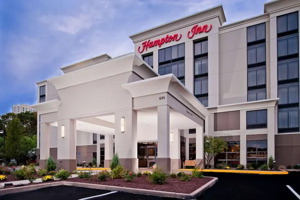 Photo 1 - Hampton Inn by Hilton Shelton