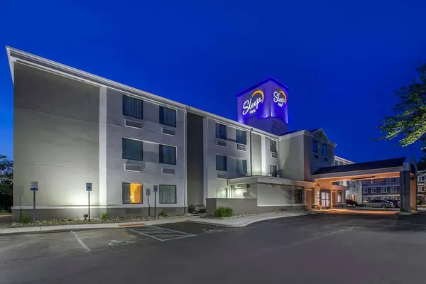 Photo 1 - Sleep Inn Allentown - Fogelsville