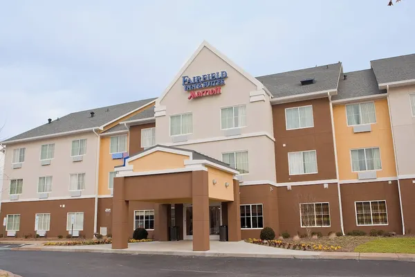 Photo 1 - Fairfield Inn & Suites by Marriott Memphis East/Galleria