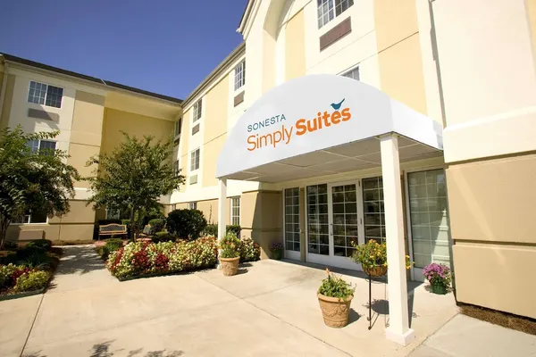 Photo 1 - Sonesta Simply Suites Atlanta Gwinnett Place