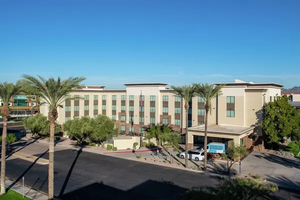 Photo 1 - Hampton Inn Phoenix-Airport North