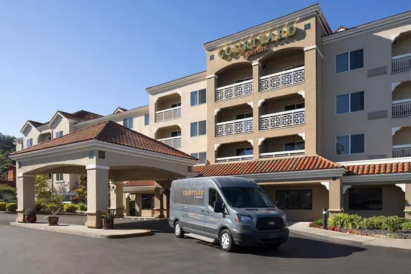 Photo 1 - Courtyard by Marriott Novato Marin/Sonoma