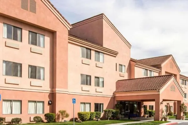 Photo 1 - Pacific Coast Inn