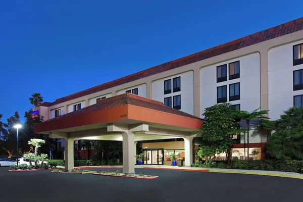 Photo 1 - Fairfield Inn by Marriott Mission Viejo / Orange County