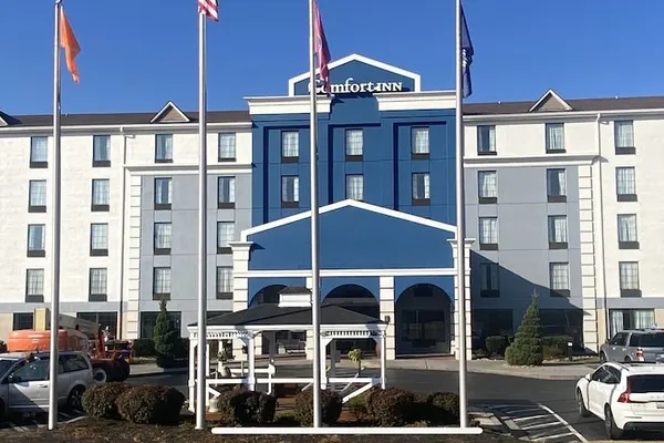 Photo 1 - Comfort Inn Oak Ridge - Knoxville