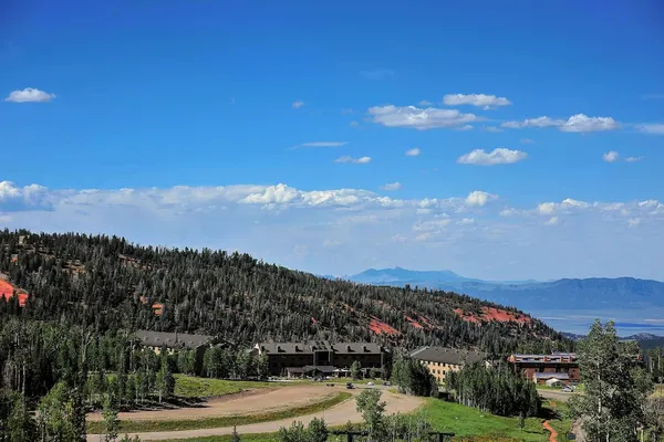 Photo 1 - Hilton Vacation Club Cedar Breaks Brian Head