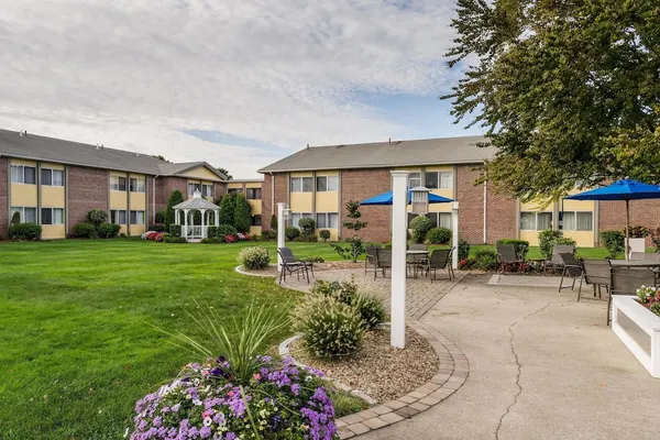 Photo 1 - Clarion Inn Seekonk - Providence