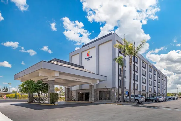 Photo 1 - Comfort Inn Anaheim Resort