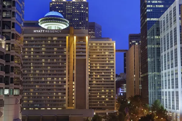 Photo 1 - Hyatt Regency Atlanta Downtown