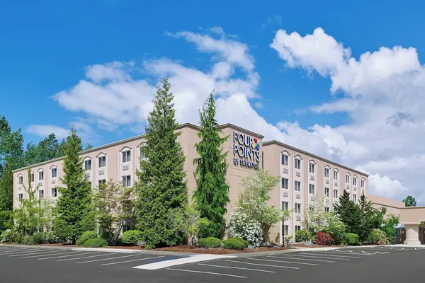 Photo 1 - Four Points by Sheraton Bellingham Hotel & Conference Center