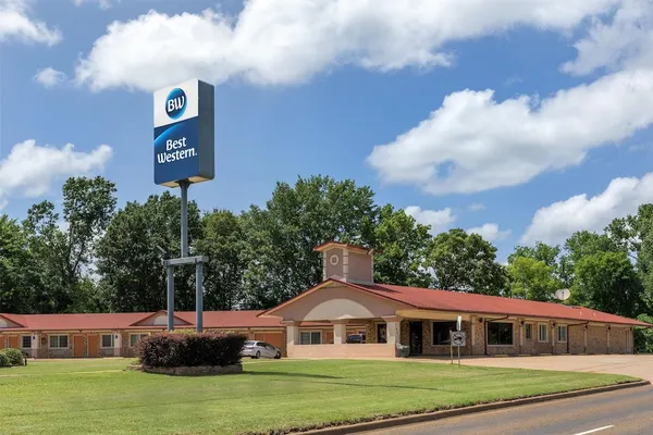 Photo 1 - Best Western Palestine Inn