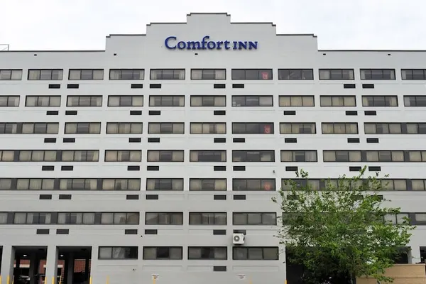 Photo 1 - Comfort Inn Downtown Charleston