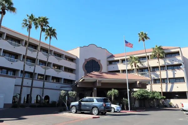 Photo 1 - GreenTree Hotel Phoenix West