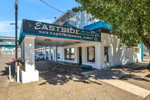Photo 1 - Eastside Lodge