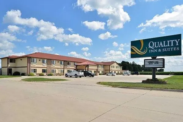 Photo 1 - Quality Inn & Suites Grinnell near University