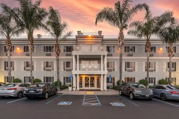 Photo 1 - Best Western Luxury Inn