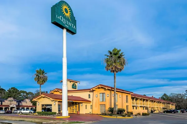 Photo 1 - La Quinta Inn by Wyndham Lufkin