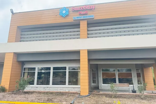 Photo 1 - SureStay Plus by Best Western Covington